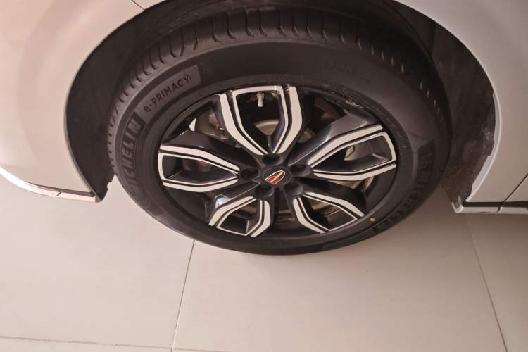 Used Hongqi HQ9 2023 2.0T Smart Connect Flagship Edition Left Front Wheel Hub