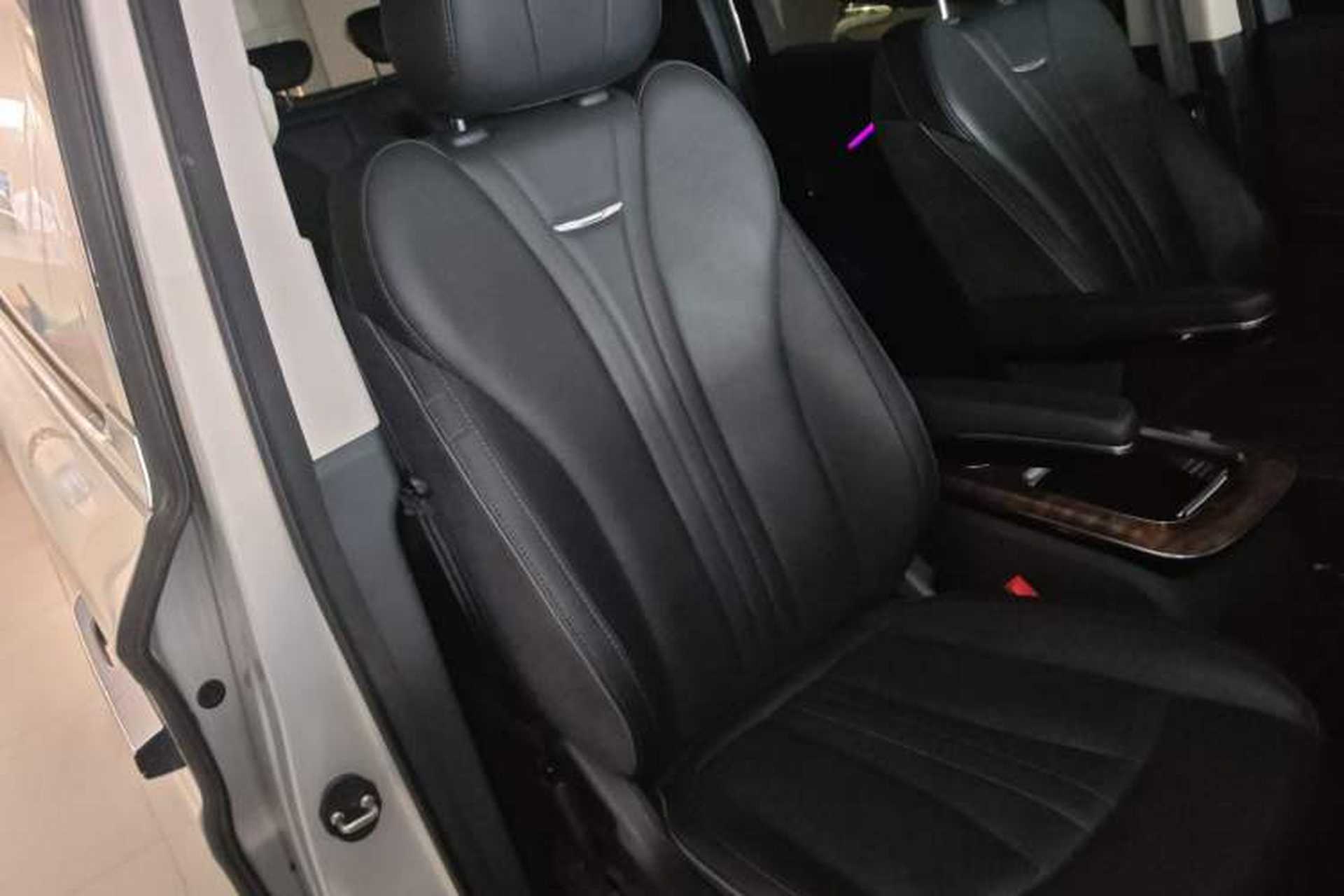 Used Hongqi HQ9 2023 2.0T Smart Connect Flagship Edition Right Front Seat