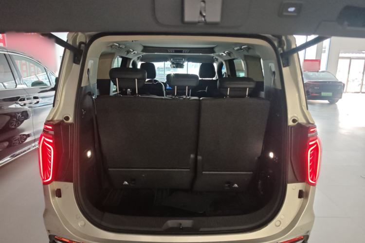 Used Hongqi HQ9 2023 2.0T Smart Connect Flagship Edition Trunk