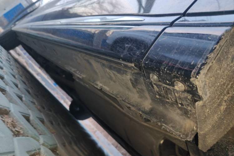 Used Hongqi HQ9 2024 2.0T Business Edition Chassis Rear Left