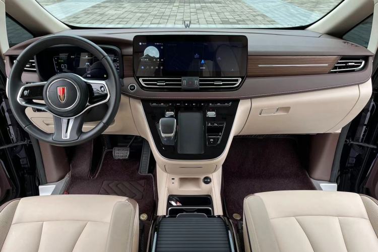 Used Hongqi HQ9 2024 2.0T Business Edition Interior 2