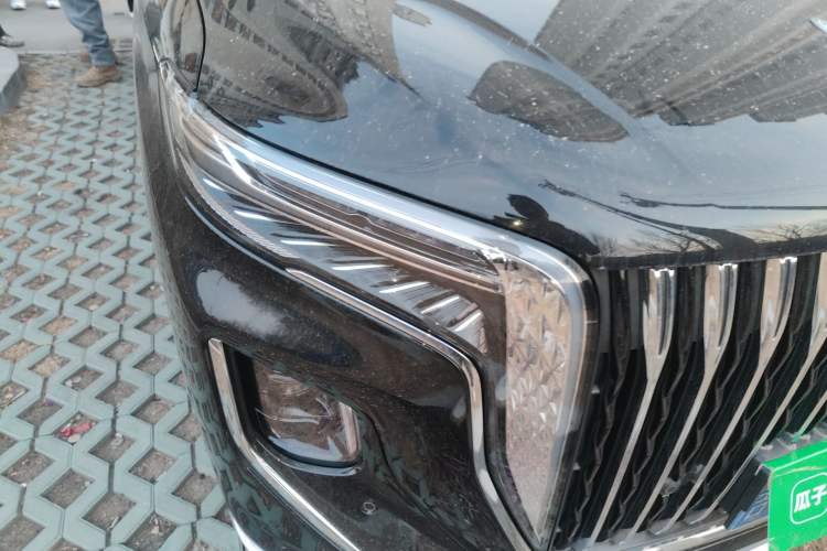 Used Hongqi HQ9 2024 2.0T Business Edition Right Front Headlight