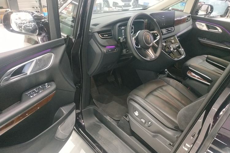 Used Hongqi HQ9 2024 2.0T Luxury Edition Interior 3