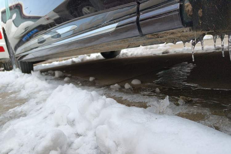 Used Hongqi HQ9 2024 2.0T Luxury Edition Right Side Sill