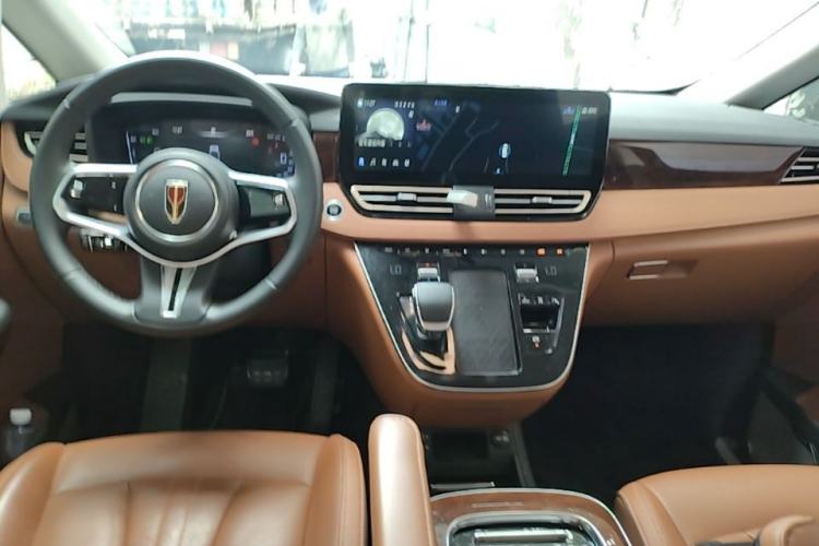 Used Hongqi HQ9 PHEV 2024 2.0T Four-Wheel Drive Flagship Edition Center Console