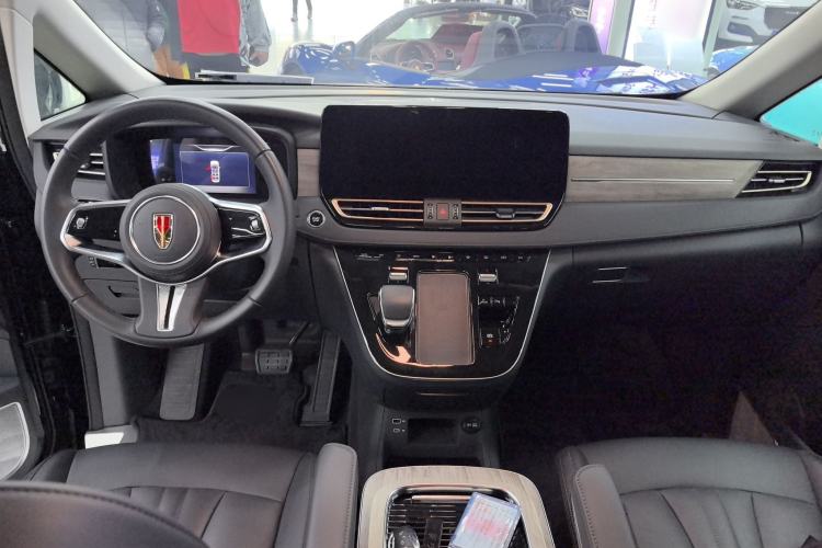 Used Hongqi HQ9 PHEV 2024 2.0T Four-Wheel Drive Business Edition Center Console