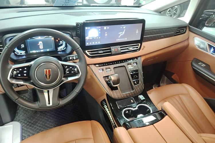 Used Hongqi HQ9 PHEV 2024 2.0T Four-Wheel Drive Business Edition Center Console