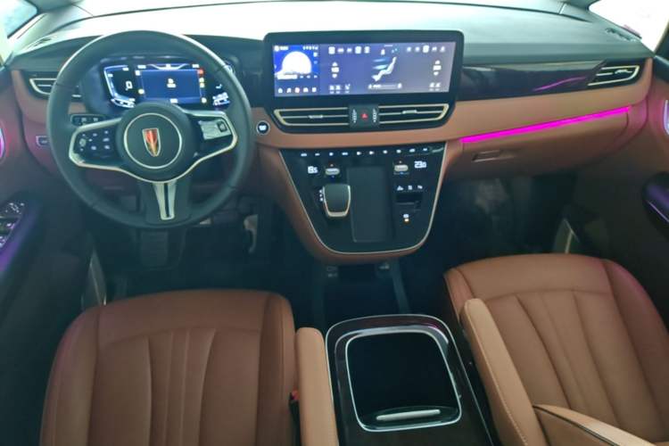 Used Hongqi HQ9 PHEV 2024 2.0T Four-Wheel Drive Luxury Edition Center Console