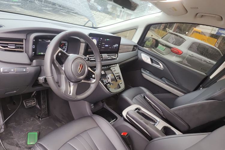 Used Hongqi HQ9 PHEV 2024 2.0T Four-Wheel Drive Business Edition Center Console