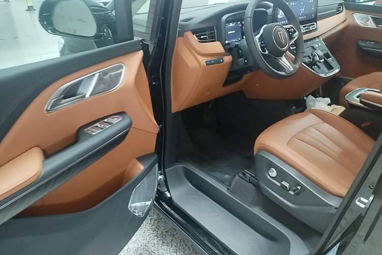Used Hongqi HQ9 PHEV 2024 2.0T Four-Wheel Drive Business Edition Driver Seat