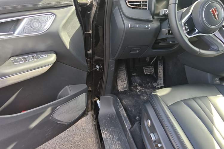 Used Hongqi HQ9 PHEV 2024 2.0T Four-Wheel Drive Business Edition Driver Seat