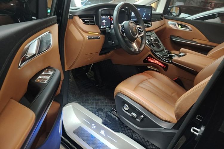 Used Hongqi HQ9 PHEV 2024 2.0T Four-Wheel Drive Business Edition Driver Seat