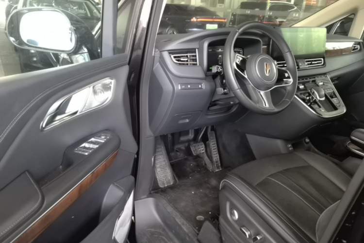 Used Hongqi HQ9 PHEV 2024 2.0T Four-Wheel Drive Luxury Edition Driver Seat