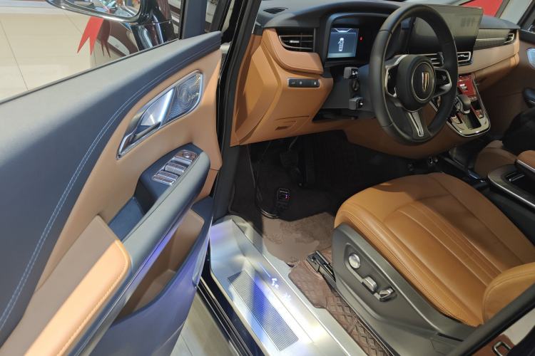 Used Hongqi HQ9 PHEV 2024 2.0T Four-Wheel Drive Business Edition Driver Seat