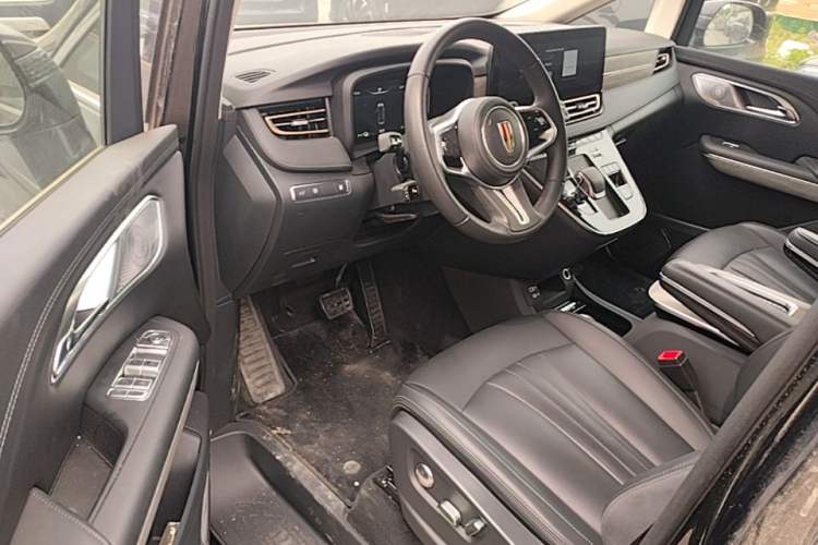 Used Hongqi HQ9 PHEV 2024 2.0T Four-Wheel Drive Business Edition Driver Seat