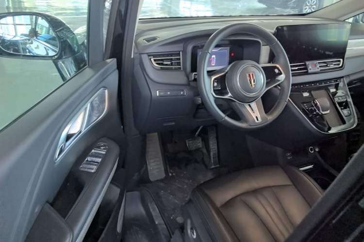 Used Hongqi HQ9 PHEV 2024 2.0T Four-Wheel Drive Business Edition Driver Seat