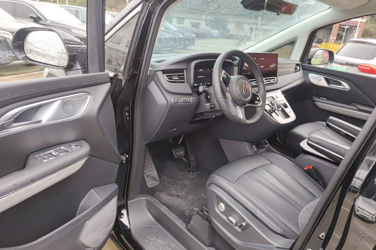 Used Hongqi HQ9 PHEV 2024 2.0T Four-Wheel Drive Business Edition Driver Seat