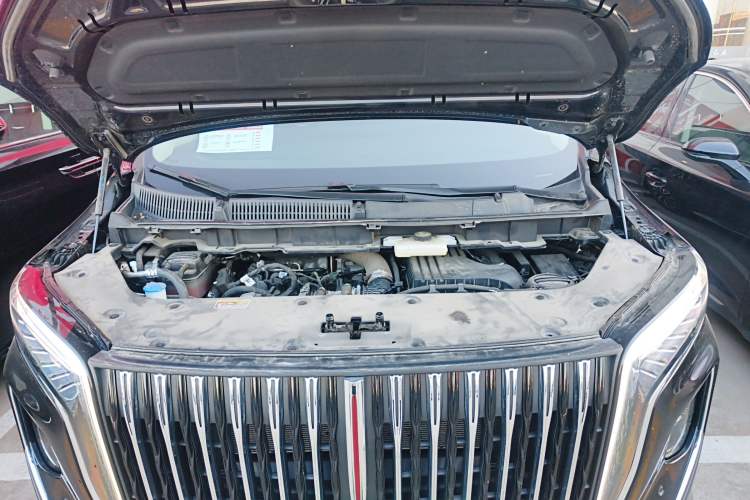 Used Hongqi HQ9 PHEV 2024 2.0T Four-Wheel Drive Business Edition Engine Bay