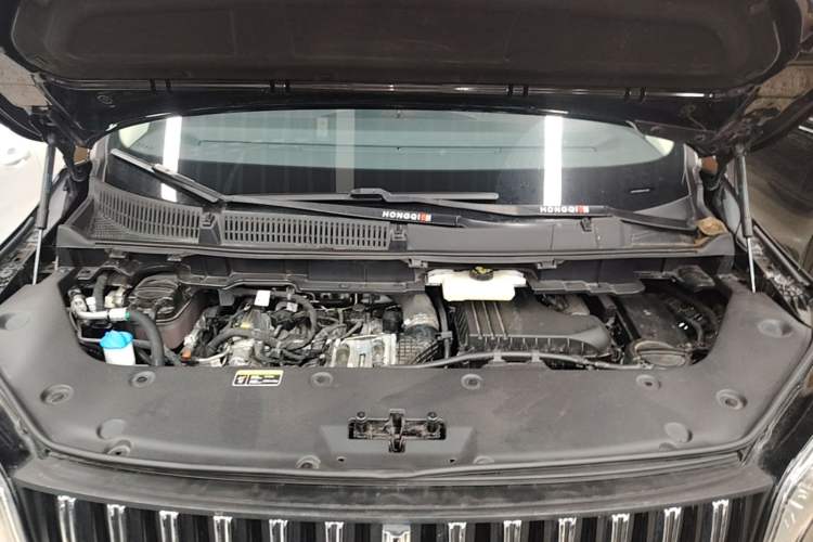 Used Hongqi HQ9 PHEV 2024 2.0T Four-Wheel Drive Business Edition Engine Bay