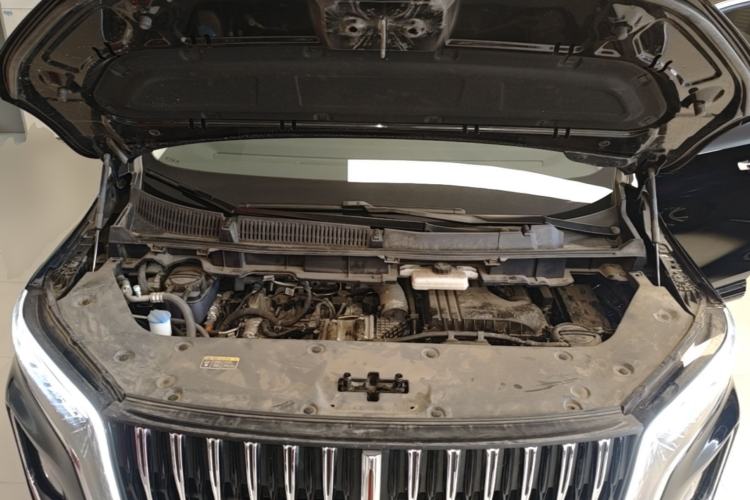 Used Hongqi HQ9 PHEV 2024 2.0T Four-Wheel Drive Business Edition Engine Bay