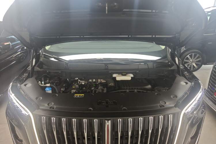 Used Hongqi HQ9 PHEV 2024 2.0T Four-Wheel Drive Business Edition Engine Bay