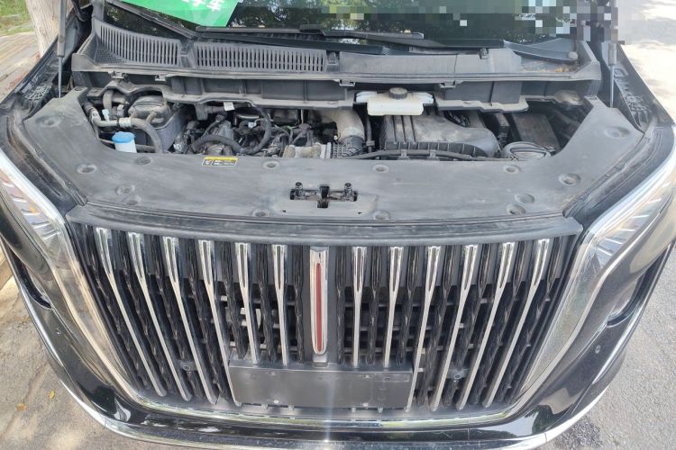 Used Hongqi HQ9 PHEV 2024 2.0T Four-Wheel Drive Business Edition Engine Bay