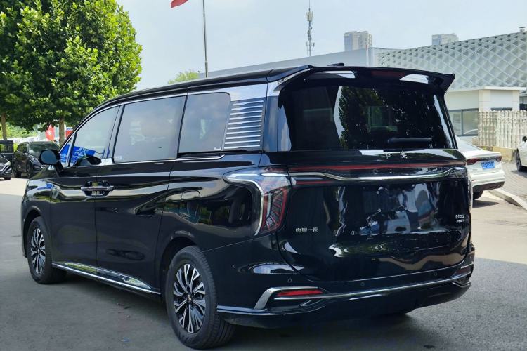 Used Hongqi HQ9 PHEV 2024 2.0T Four-Wheel Drive Luxury Edition Exterior 2