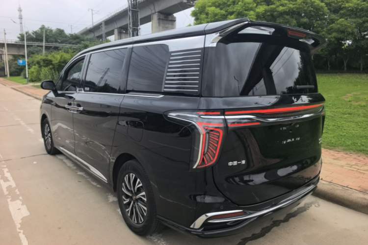 Used Hongqi HQ9 PHEV 2024 2.0T Four-Wheel Drive Business Edition Exterior 2