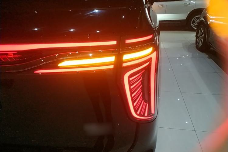 Used Hongqi HQ9 PHEV 2024 2.0T Four-Wheel Drive Business Edition Exterior 3