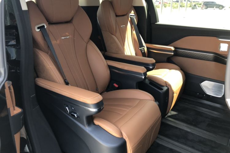 Used Hongqi HQ9 PHEV 2024 2.0T Four-Wheel Drive Business Edition Interior 10