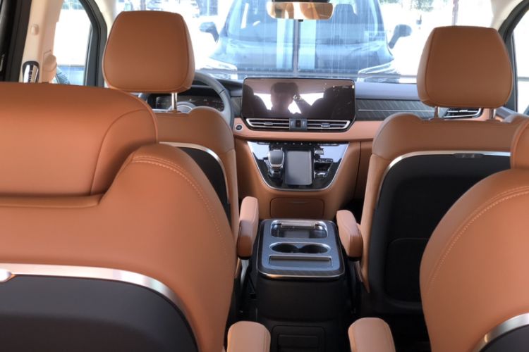 Used Hongqi HQ9 PHEV 2024 2.0T Four-Wheel Drive Business Edition Interior 13