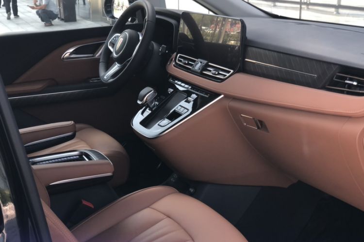 Used Hongqi HQ9 PHEV 2024 2.0T Four-Wheel Drive Business Edition Interior 5
