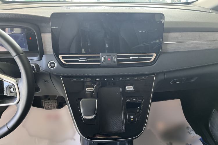 Used Hongqi HQ9 PHEV 2024 2.0T Four-Wheel Drive Business Edition Interior 5