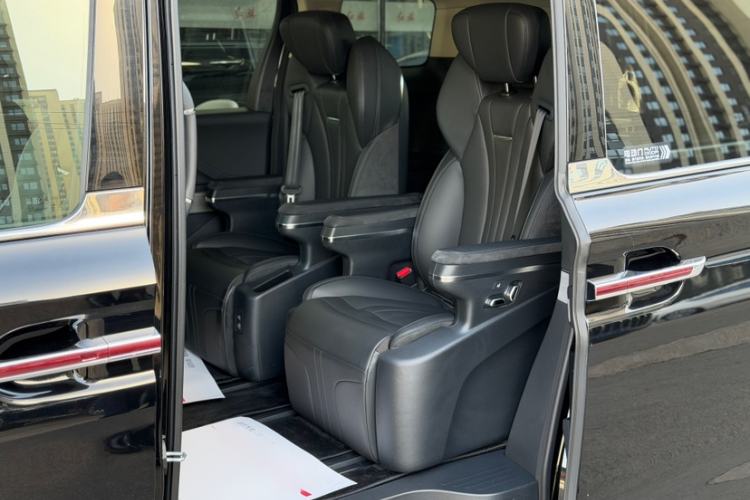 Used Hongqi HQ9 PHEV 2024 2.0T Four-Wheel Drive Business Edition Interior 6