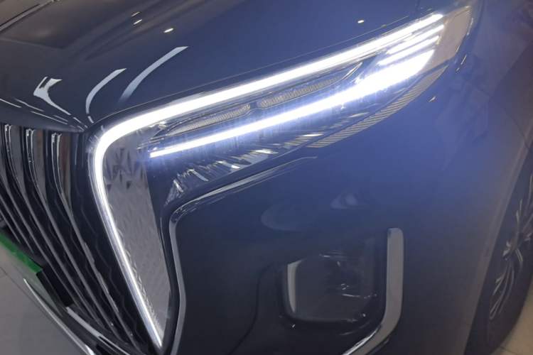 Used Hongqi HQ9 PHEV 2024 2.0T Four-Wheel Drive Flagship Edition Left Front Headlight