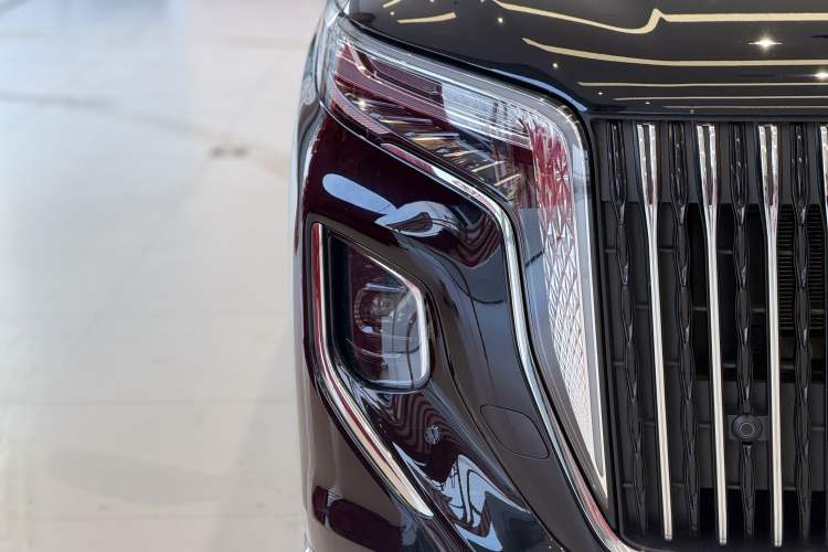Used Hongqi HQ9 PHEV 2024 2.0T Four-Wheel Drive Business Edition Left Front Headlight