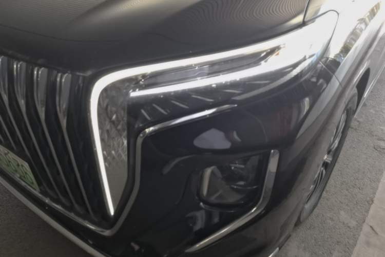 Used Hongqi HQ9 PHEV 2024 2.0T Four-Wheel Drive Luxury Edition Left Front Headlight