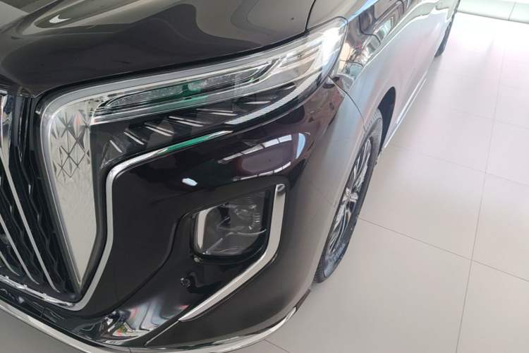 Used Hongqi HQ9 PHEV 2024 2.0T Four-Wheel Drive Luxury Edition Left Front Headlight