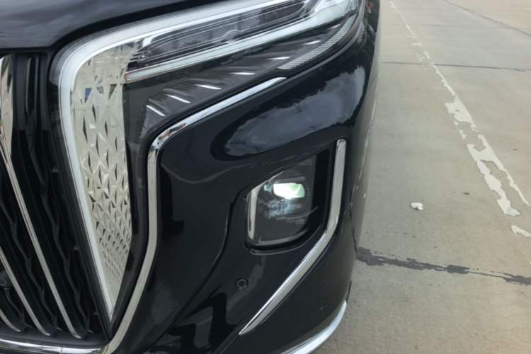Used Hongqi HQ9 PHEV 2024 2.0T Four-Wheel Drive Business Edition Left Front Headlight