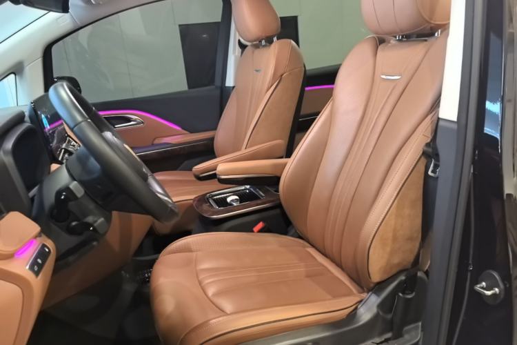 Used Hongqi HQ9 PHEV 2024 2.0T Four-Wheel Drive Flagship Edition Left Front Seat