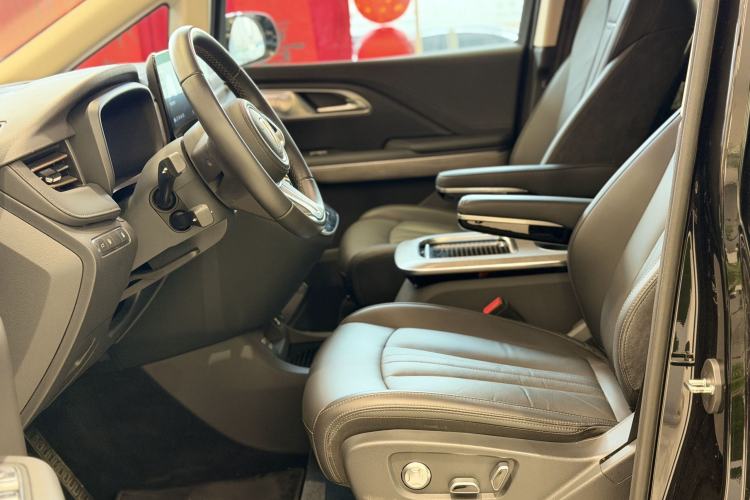 Used Hongqi HQ9 PHEV 2024 2.0T Four-Wheel Drive Business Edition Left Front Seat