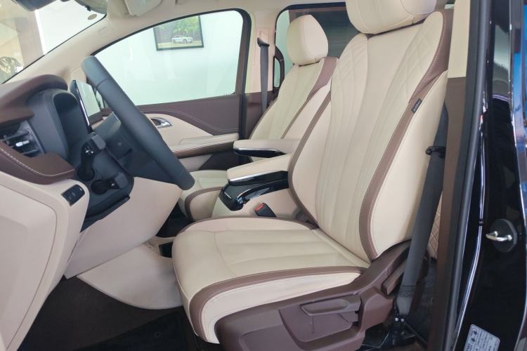 Used Hongqi HQ9 PHEV 2024 2.0T Four-Wheel Drive Business Edition Left Front Seat