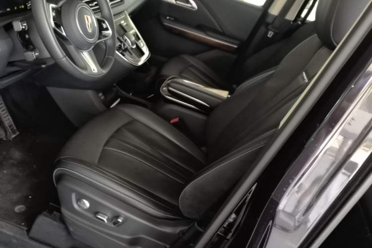 Used Hongqi HQ9 PHEV 2024 2.0T Four-Wheel Drive Luxury Edition Left Front Seat