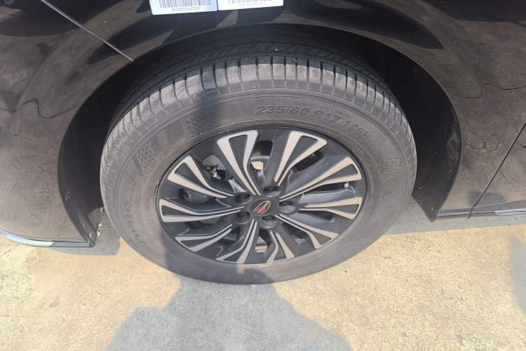 Used Hongqi HQ9 PHEV 2024 2.0T Four-Wheel Drive Business Edition Left Front Wheel Hub