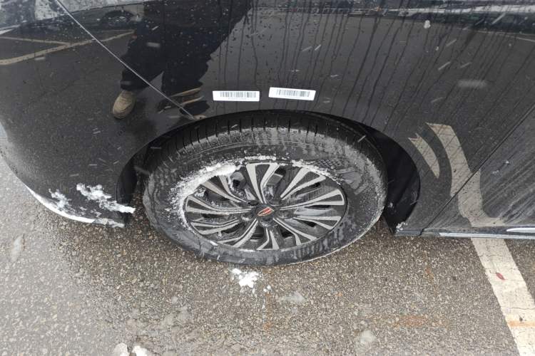 Used Hongqi HQ9 PHEV 2024 2.0T Four-Wheel Drive Business Edition Left Front Wheel Hub