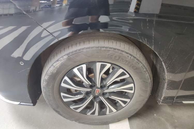 Used Hongqi HQ9 PHEV 2024 2.0T Four-Wheel Drive Luxury Edition Left Front Wheel Hub