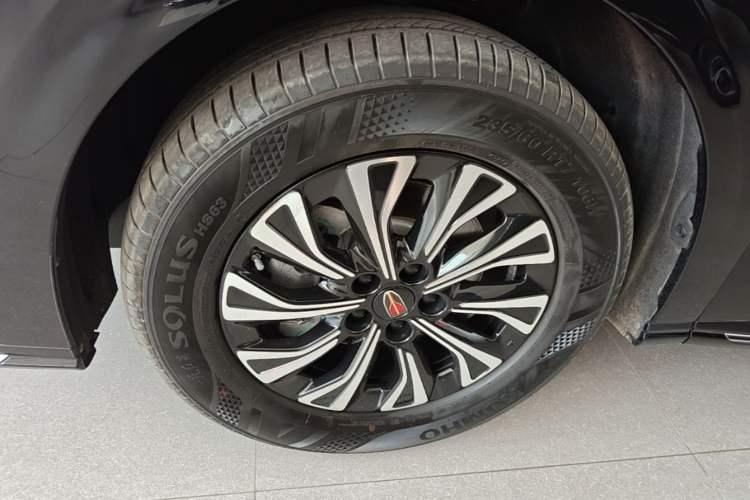 Used Hongqi HQ9 PHEV 2024 2.0T Four-Wheel Drive Business Edition Left Front Wheel Hub