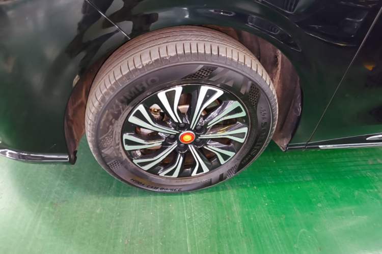Used Hongqi HQ9 PHEV 2024 2.0T Four-Wheel Drive Business Edition Left Front Wheel Hub
