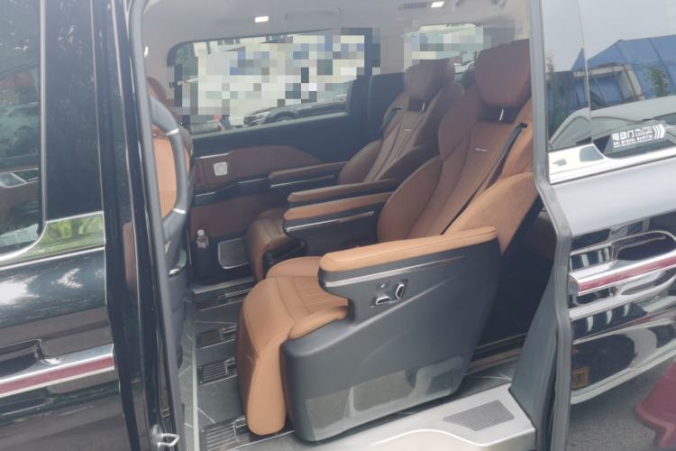 Used Hongqi HQ9 PHEV 2024 2.0T Four-Wheel Drive Business Edition Left Rear Seat