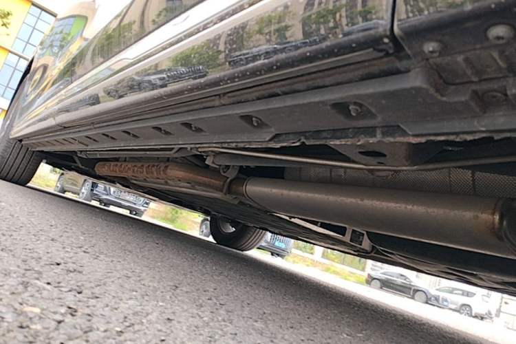 Used Hongqi HQ9 PHEV 2024 2.0T Four-Wheel Drive Business Edition Left Side Sill
